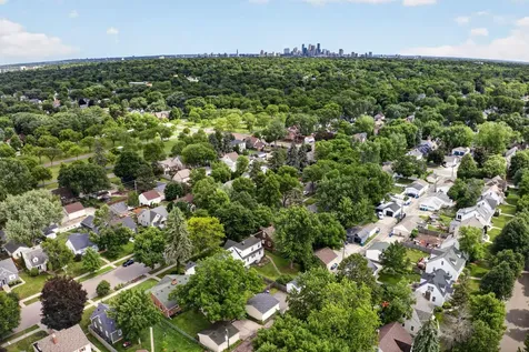 4247 Zenith Avenue N Robbinsdale MN 55422