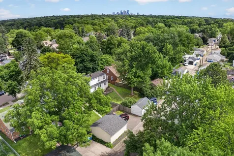 4247 Zenith Avenue N Robbinsdale MN 55422