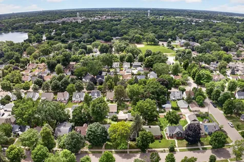 4247 Zenith Avenue N Robbinsdale MN 55422