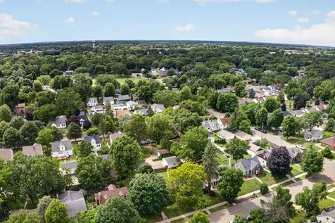 4247 Zenith Avenue N Robbinsdale MN 55422