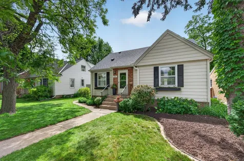 4247 Zenith Avenue N Robbinsdale MN 55422