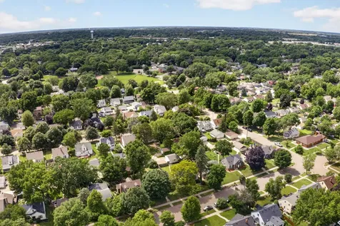 4247 Zenith Avenue N Robbinsdale MN 55422
