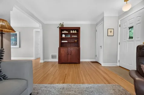 4247 Zenith Avenue N Robbinsdale MN 55422