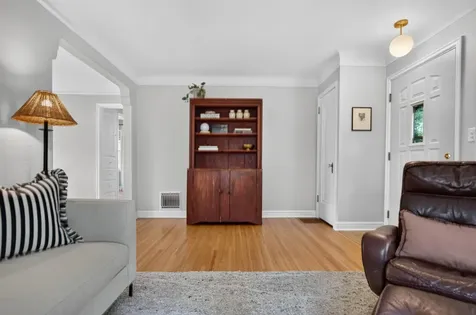 4247 Zenith Avenue N Robbinsdale MN 55422