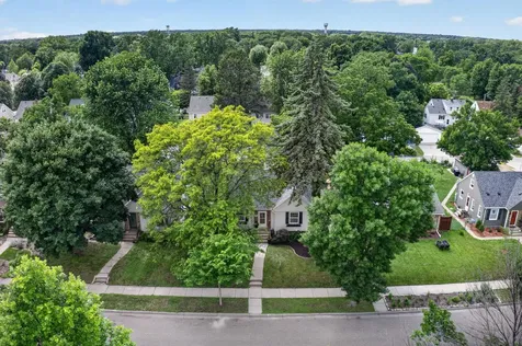 4247 Zenith Avenue N Robbinsdale MN 55422