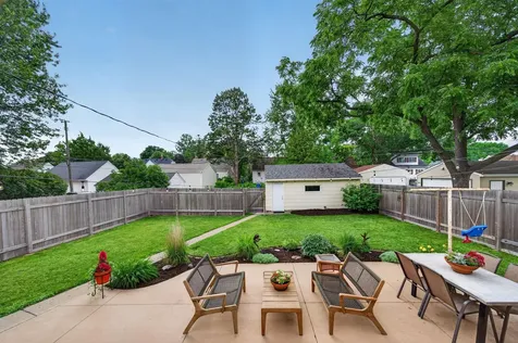 4247 Zenith Avenue N Robbinsdale MN 55422
