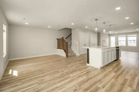5860 156th Street W Apple Valley MN 55124