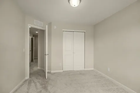 5860 156th Street W Apple Valley MN 55124