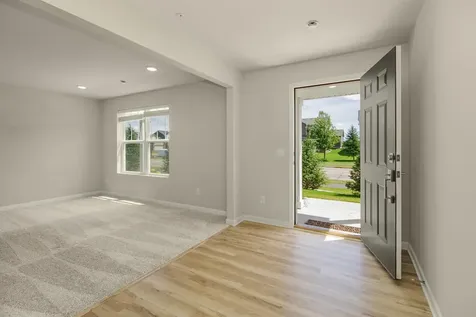 5860 156th Street W Apple Valley MN 55124