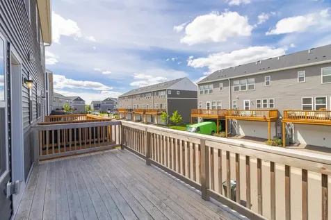 5860 156th Street W Apple Valley MN 55124