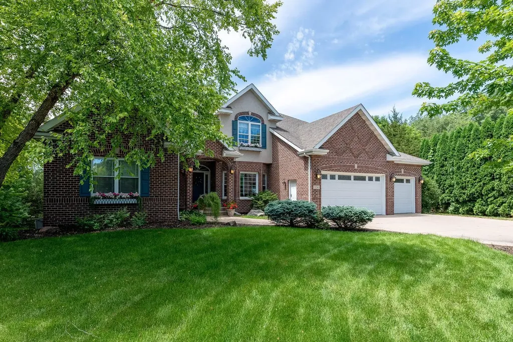 124 Mayan Way Mankato MN 56001