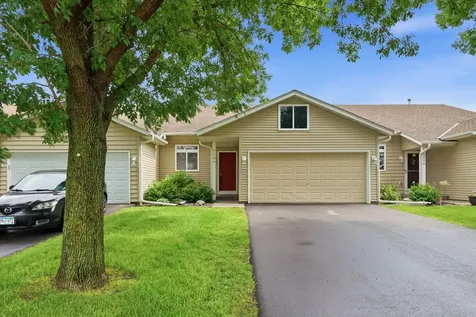 4104 Jarmann Lane Shakopee MN 55379
