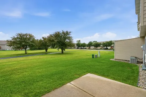 4104 Jarmann Lane Shakopee MN 55379