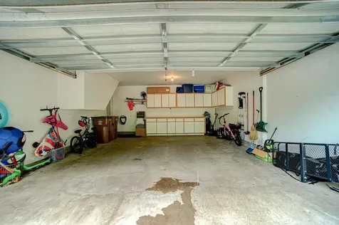 4793 Grenwich Road N Oakdale MN 55128