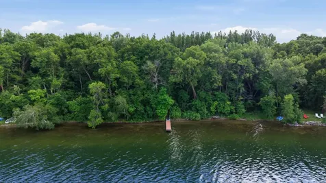 29747 Silent Shore Drive Dent MN 56528