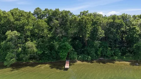 29747 Silent Shore Drive Dent MN 56528