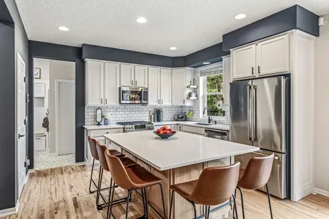 9908 Toledo Drive N Brooklyn Park MN 55443