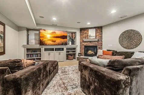 9908 Toledo Drive N Brooklyn Park MN 55443