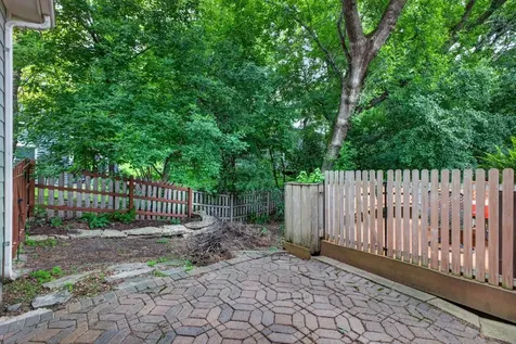 3010 Fox Valley Drive SW Rochester MN 55902