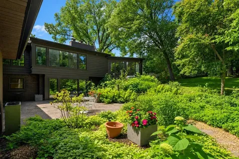 549 Turnpike Road Golden Valley MN 55416