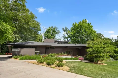 549 Turnpike Road Golden Valley MN 55416