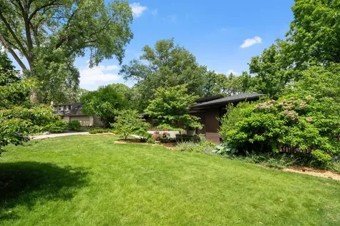 549 Turnpike Road Golden Valley MN 55416