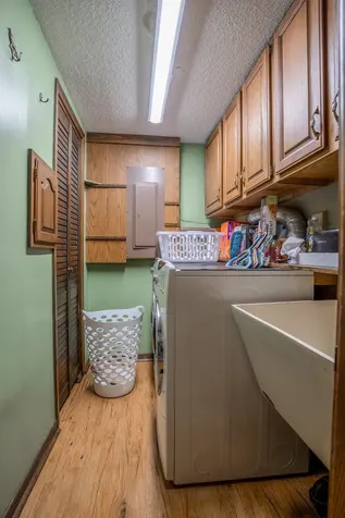 733 11th Street NW Willmar MN 56201