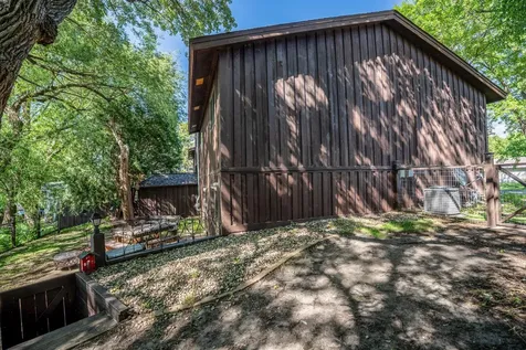 733 11th Street NW Willmar MN 56201