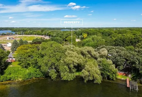 733 11th Street NW Willmar MN 56201