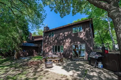 733 11th Street NW Willmar MN 56201