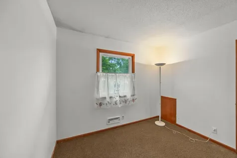168 Linden Circle Apple Valley MN 55124