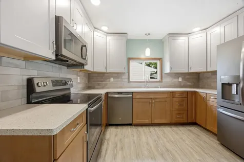 903 19th Street N Moorhead MN 56560