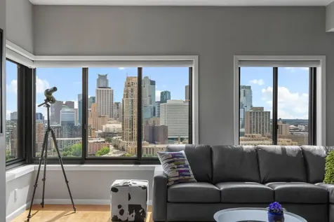 110 Bank Street SE Minneapolis MN 55414