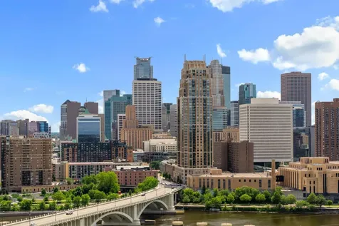 110 Bank Street SE Minneapolis MN 55414