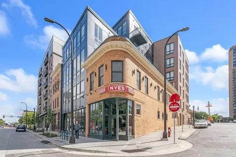 110 Bank Street SE Minneapolis MN 55414