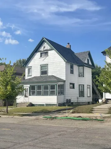 365 Case Avenue Saint Paul MN 55130
