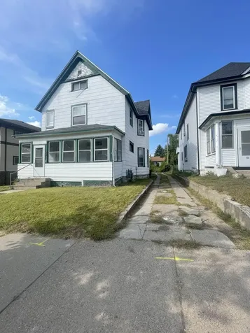 365 Case Avenue Saint Paul MN 55130