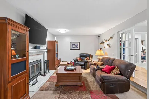 7001 Beacon Circle Eden Prairie MN 55346