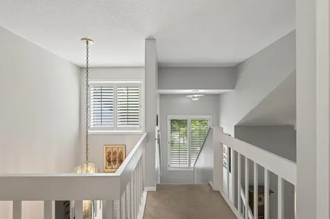 7001 Beacon Circle Eden Prairie MN 55346