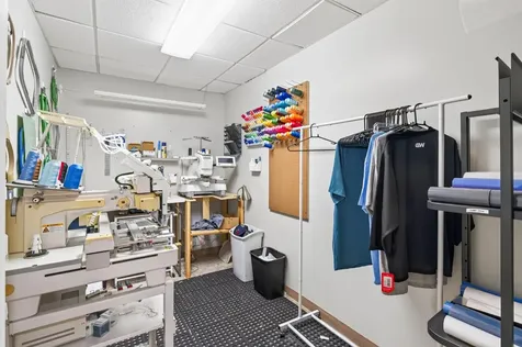 7001 Beacon Circle Eden Prairie MN 55346
