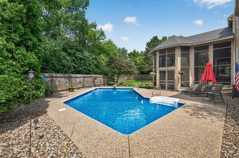 7001 Beacon Circle Eden Prairie MN 55346