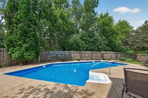 7001 Beacon Circle Eden Prairie MN 55346
