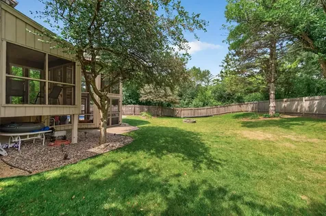 7001 Beacon Circle Eden Prairie MN 55346