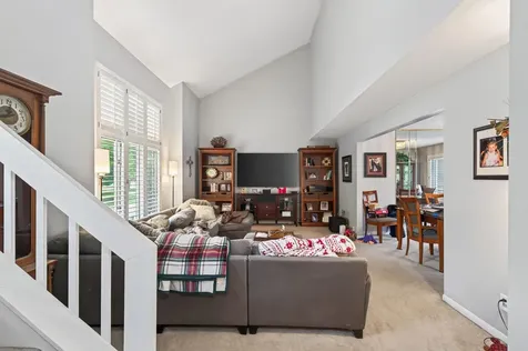 7001 Beacon Circle Eden Prairie MN 55346