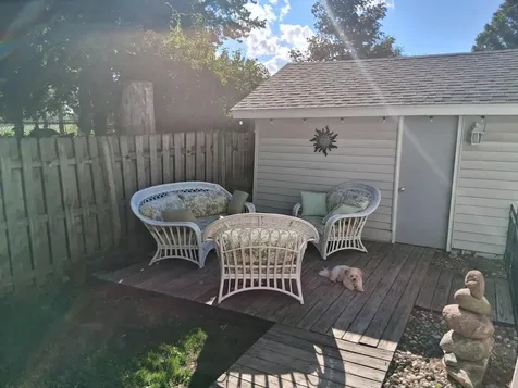 194 5th Avenue NE Hutchinson MN 55350