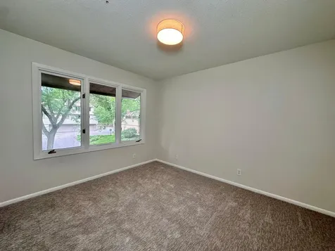 10245 Scarborough Road Bloomington MN 55437