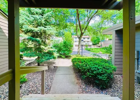 10245 Scarborough Road Bloomington MN 55437