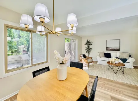 10245 Scarborough Road Bloomington MN 55437