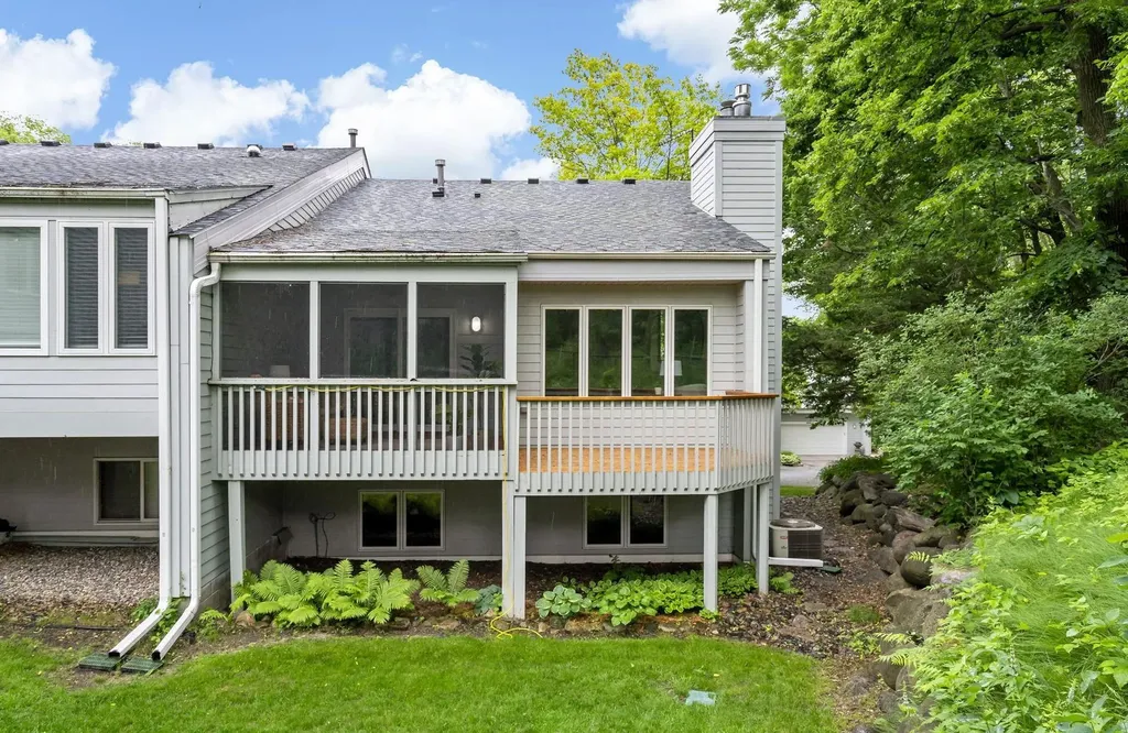 14471 Stewart Lane Minnetonka MN 55345