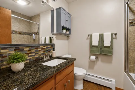 2728 5th Avenue E North Saint Paul MN 55109
